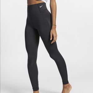 Nike Sculpt Yoga Training Tights